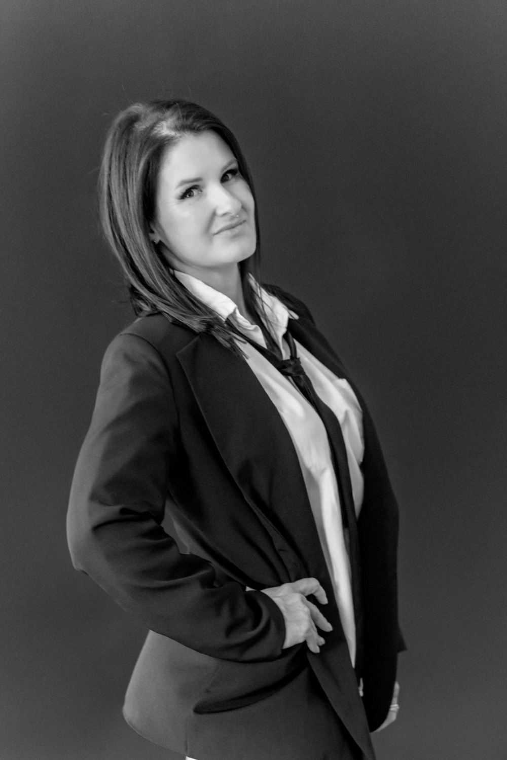 Sylwia Bobińska – portret czarno-biały